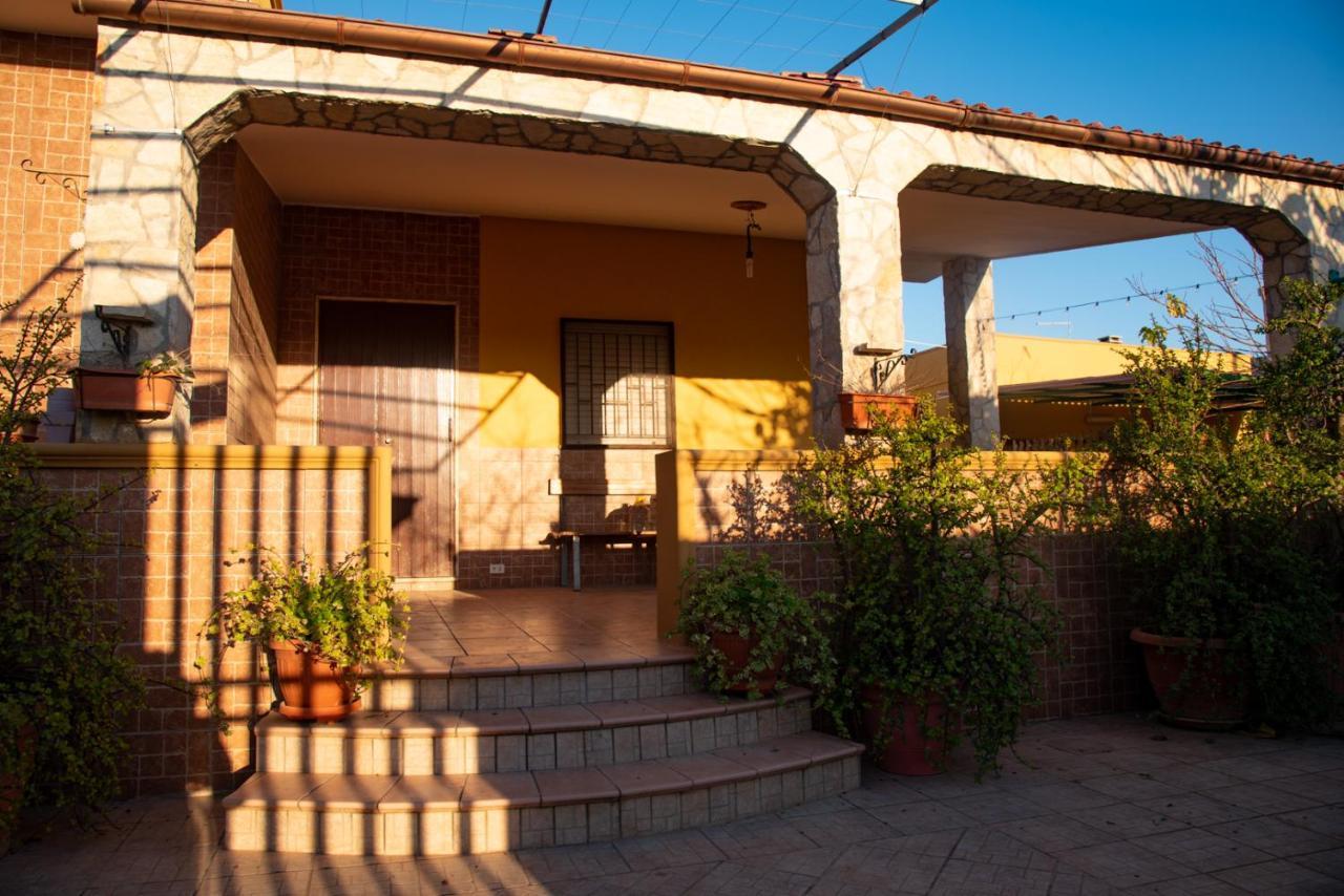 Villa Carrieri Marina di Lizzano Bagian luar foto